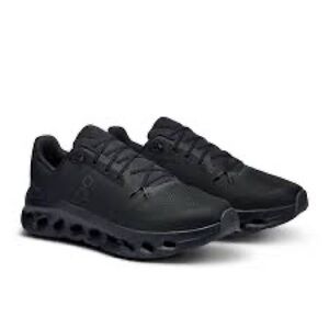 Use men’s  On Men's Cloudtilt sneakers in the "Eclipse/Black size 10.5